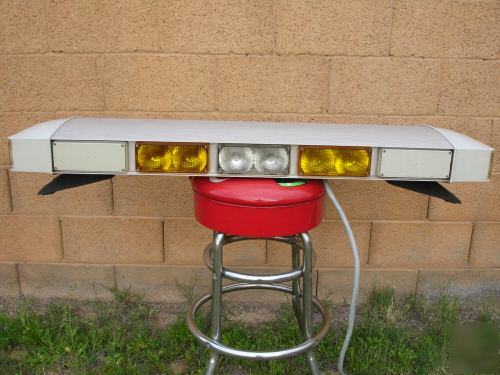 Tomar heliobe lightbar tow/police/emergency light bar